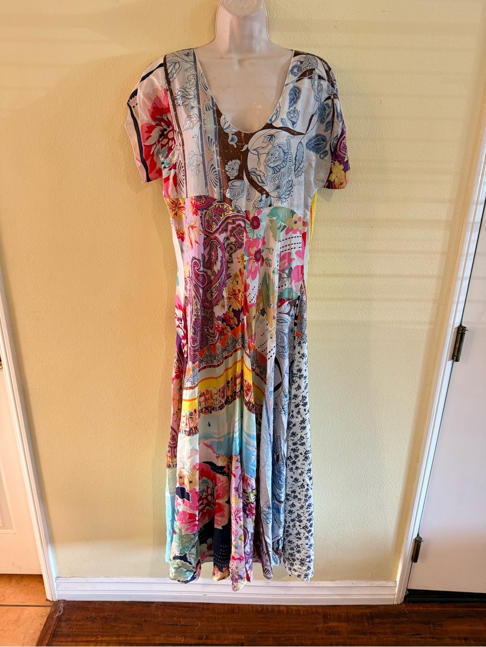 Johnny Was silk Multi-Color Patchwork Floral Maxi Dress size medium